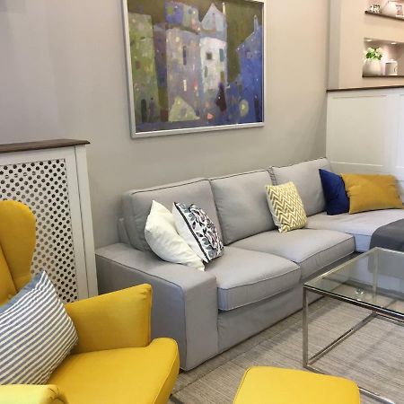 A Luxury Apartment With Patio And Bbq 소피아 외부 사진