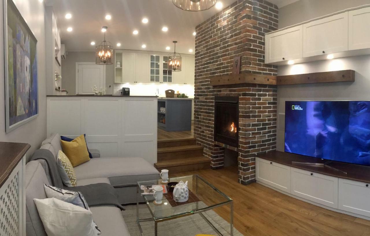 A Luxury Apartment With Patio And Bbq 소피아 외부 사진